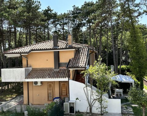 VILLA ARIETE
