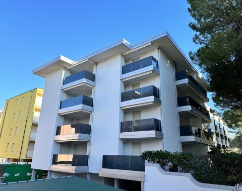 CONDOMINIO AIRONE