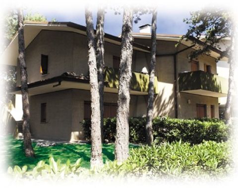 Bungalow Michela/B-rinnovato-lavatrice-A/C-Wi-Fi