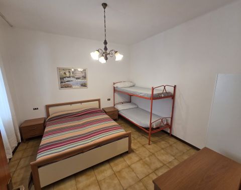 Haus mit mehreren Wohnungen Bibione