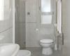 Bagno con box doccia