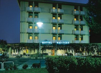 Hotel Nevada viale Italia, 8  Lido del Sole