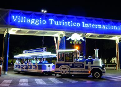 Villaggio Camping Turistico Internazionale Via delle Colonie, 2  