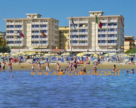 CONDOMINIO ZENITH A
