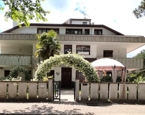Villa Lisy